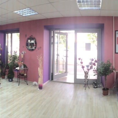 Круглосуточный цветочный магазин. Киров ул. Качканар цветочный. Киров г, свердлова ул, д. Свердлова 123 ейск.