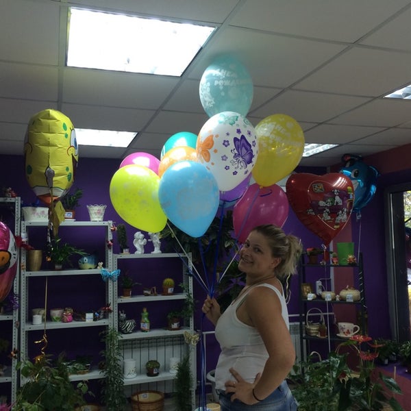 Свердлова 66 шадринск. Свердлова 32 тольятти. Букетон новокузнецк цветы. Цветочный свердлова. Номер цветочного магазина.