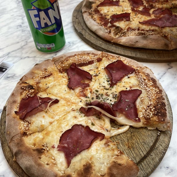 Sach Caffé - 40 visitors