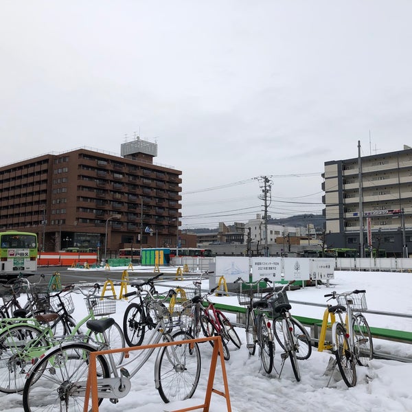 Fotos En 盛岡バスセンター ななっく前 停留所 盛岡市 中ノ橋通1 Fotos En 盛岡バスセンター ななっく前 停留所 盛岡市 中ノ橋通1