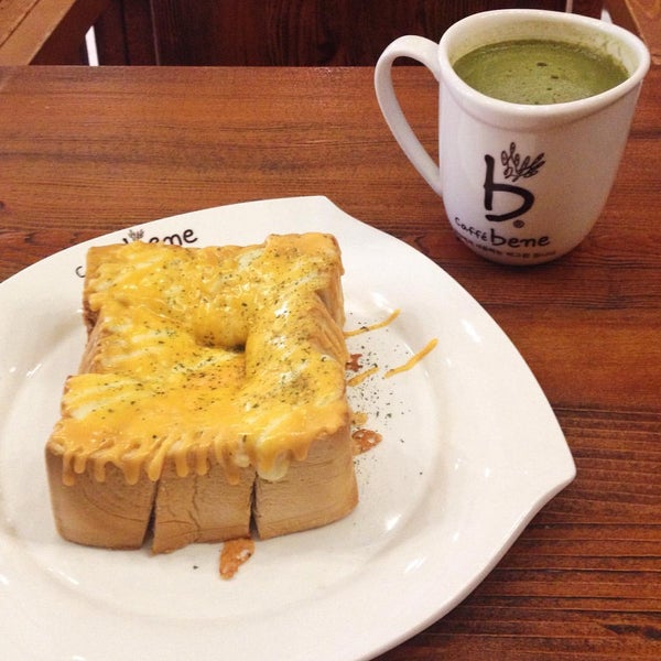 9/4/2015にOrange D.がCaffé Beneで撮った写真