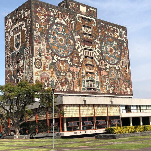 Das Foto wurde bei Centro Cultural Universitario, CCU, Cultura UNAM von Stella L. am 11/30/2019 aufgenommen