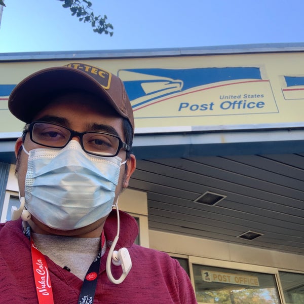 United States Postal Service Post Office in Manayunk