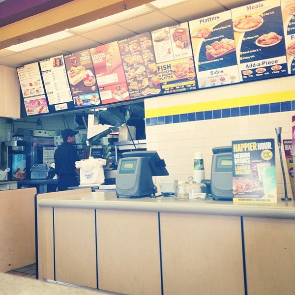 Taco Bell Fast Food Restaurant in Edinburg