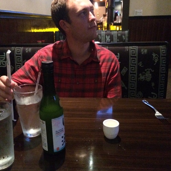 8/29/2014 tarihinde Caitlin D.ziyaretçi tarafından Okami Japanese Steak House'de çekilen fotoğraf
