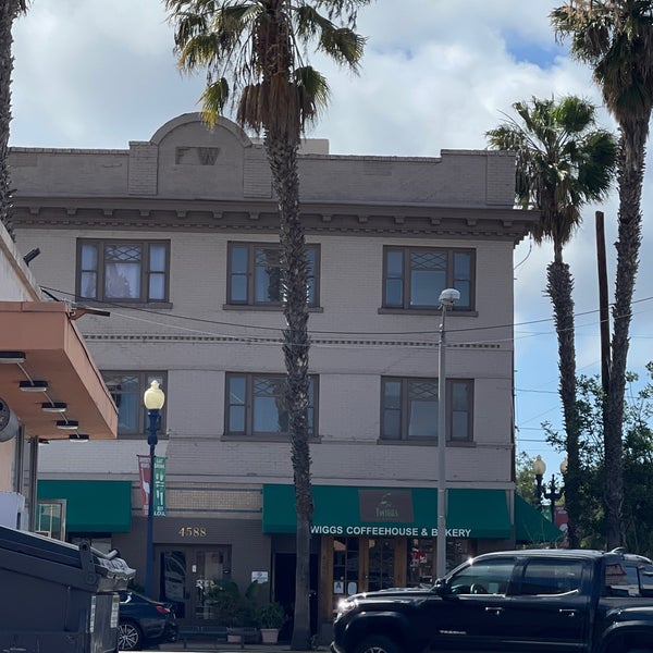 Twiggs Bakery & Coffee House University Heights 4590 Park Blvd