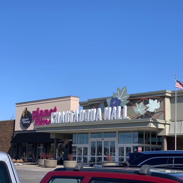 Chautauqua Mall 318 E Fairmount Ave