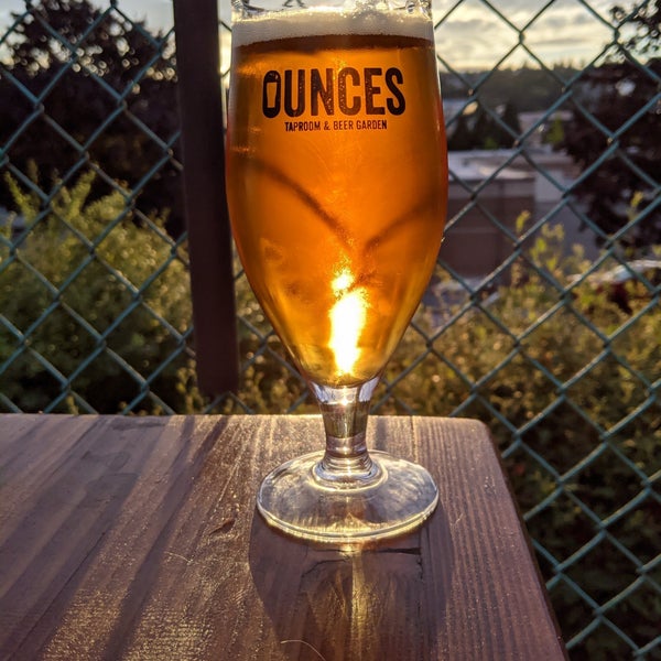 Photo taken at Ounces Taproom &amp; Beer Garden by Jake on 9/22/2020