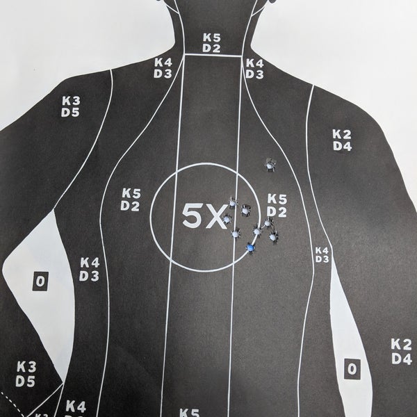 รูปภาพถ่ายที่ West Side Rifle &amp; Pistol Range โดย regina .. เมื่อ 12/3/2018