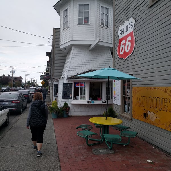 La Conner Ice Cream Tower Ice Cream Parlor