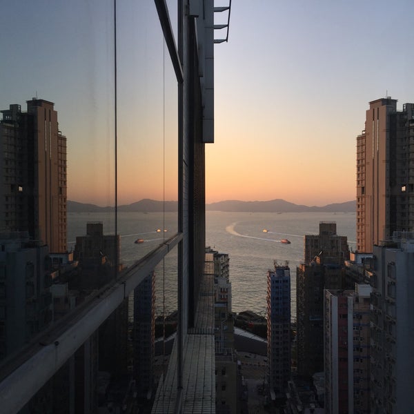 Снимок сделан в Hotel Jen Hong Kong пользователем Angelina H. 11/30/2016