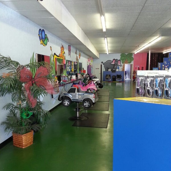 Photos At Kids Hair Safari Salon Barbershop