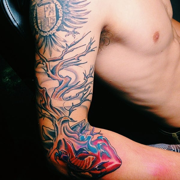 Bomber Crew Tattoo Tattoo Parlor in Carbondale