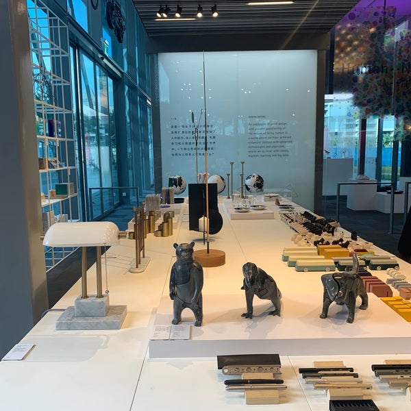Photo taken at Red Dot Design Museum Singapore by Annie A. on 8/30/2019