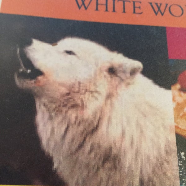 Foto tirada no(a) White Wolf Cafe &amp; Bar por EXIT W. em 1/10/2015