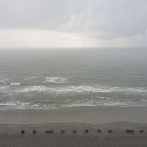 รูปภาพถ่ายที่ SeaSide Resort โดย Suzy L. เมื่อ 7/10/2014