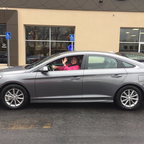 Central Avenue Hyundai 42 visitors