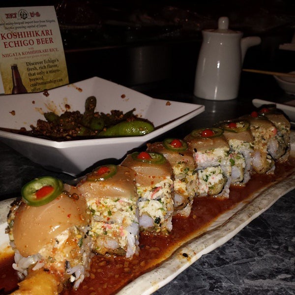 Снимок сделан в Yummy Grill &amp; Sushi пользователем LeAnne G. 2/12/2015