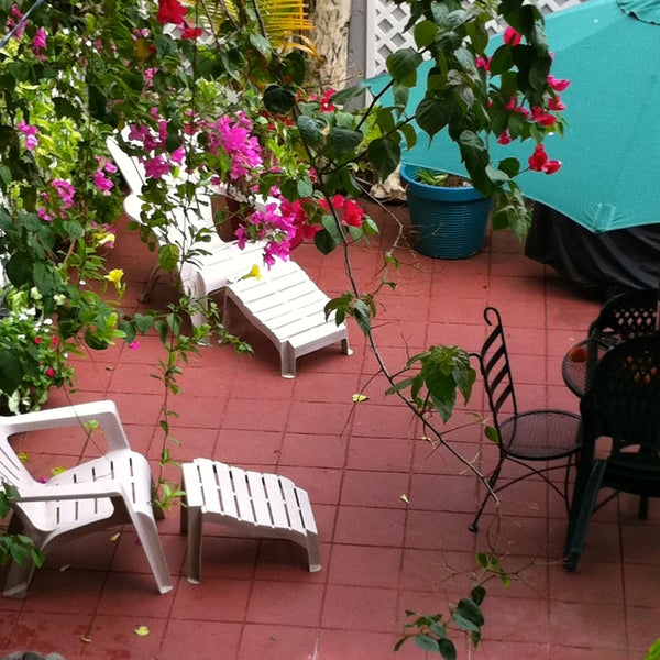 10/7/2014 tarihinde Coqui Del Mar Guest Houseziyaretçi tarafından Coqui Del Mar Guest House'de çekilen fotoğraf