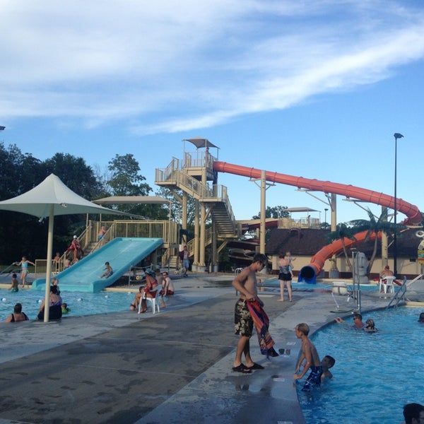 Chilli Bay Water Park Swimming Pool in Chillicothe