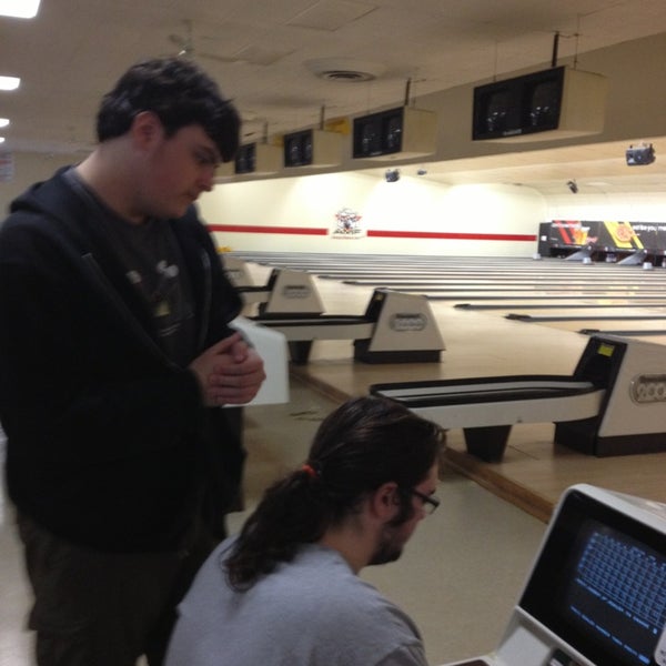 Town And Country Lanes 3 tips from 181 visitors