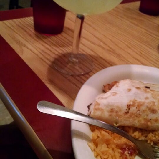 8/12/2014 tarihinde Harrison H.ziyaretçi tarafından Corona Mexican Restaurant'de çekilen fotoğraf