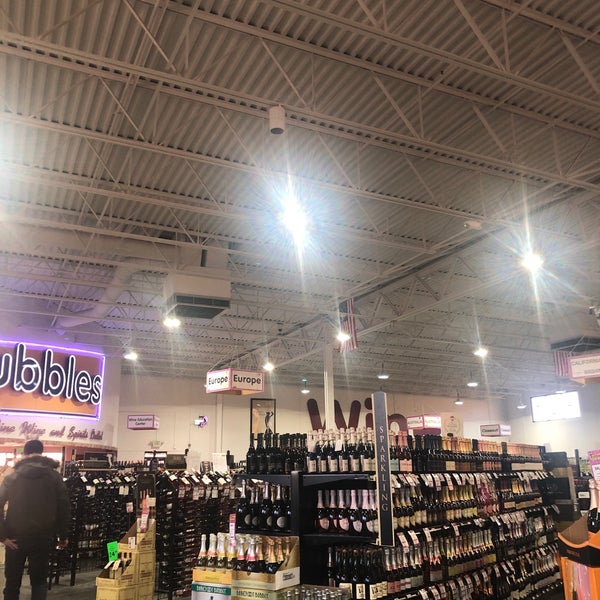 Bubbles Liquor World 16 tips from 926 visitors