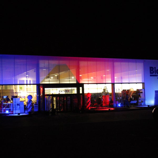 Photos At Big Mat Grez Doiceau Factory