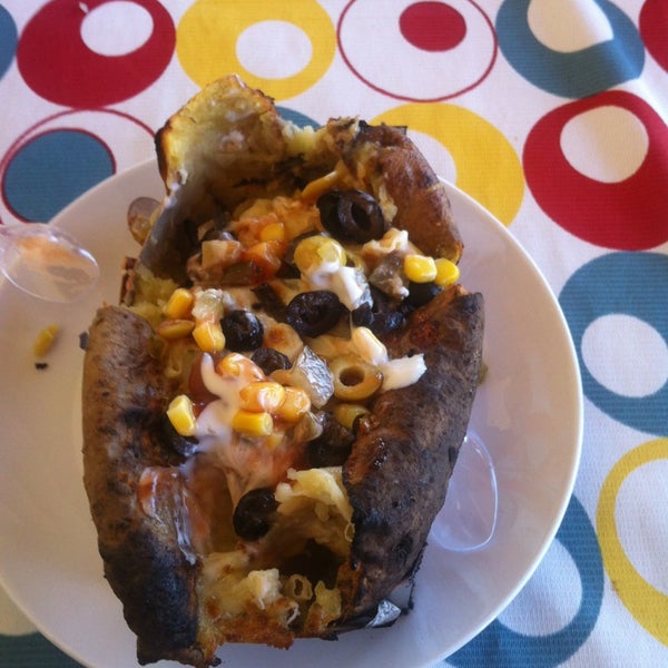 Atakule Restaurant Pizza Place in Mersin