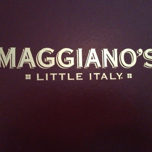 Foto diambil di Maggiano&#39;s Little Italy oleh Hilarymae pada 4/5/2013