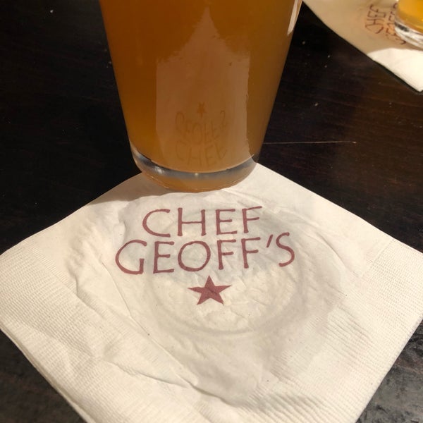 Снимок сделан в Chef Geoff&#39;s пользователем Jacqui B. 6/21/2019