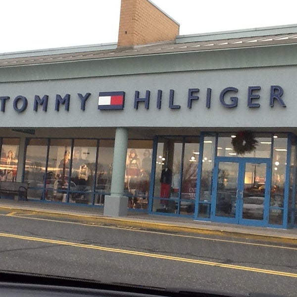 Tommy Hilfiger - Clothing Store in Riverhead
