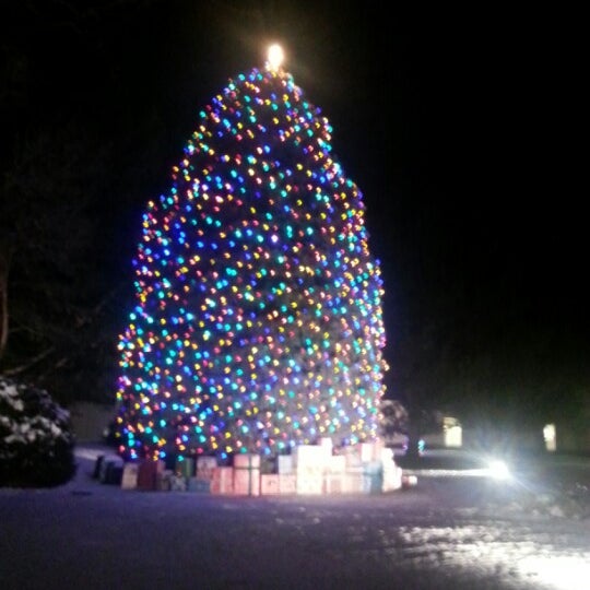 Woodward Governor Fort Collins Christmas Lights 2022 Photos At Woodward Governor Company - 1000 E Drake Rd