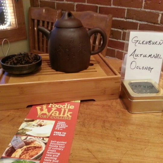 10/20/2012にHannah B.がHappy Lucky&#39;s Teahouse and Treasuresで撮った写真