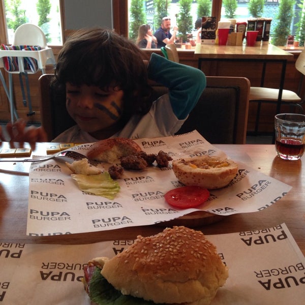 Photo taken at Pupa Burger by H.Hakan E. on 4/23/2014