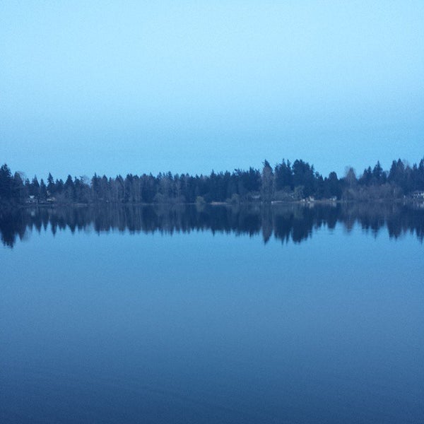 Фантом озера. Поселок асбестовский алапаевский район. Фантом озера. Озеро фантомов. Озеро фантомов.