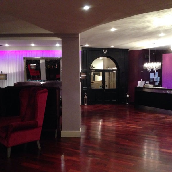 Waterfoot Hotel Caw Roundabout - 