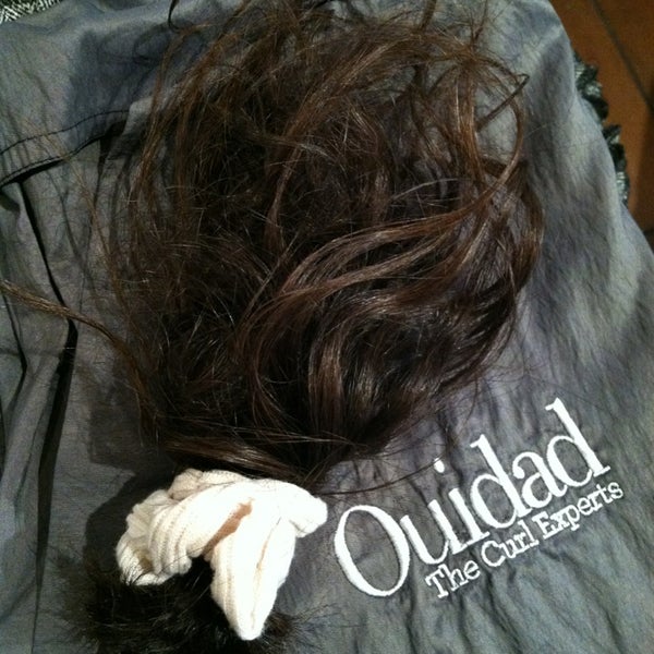 Photo taken at Ouidad Salon by Melissa S. C. on 3/22/2013