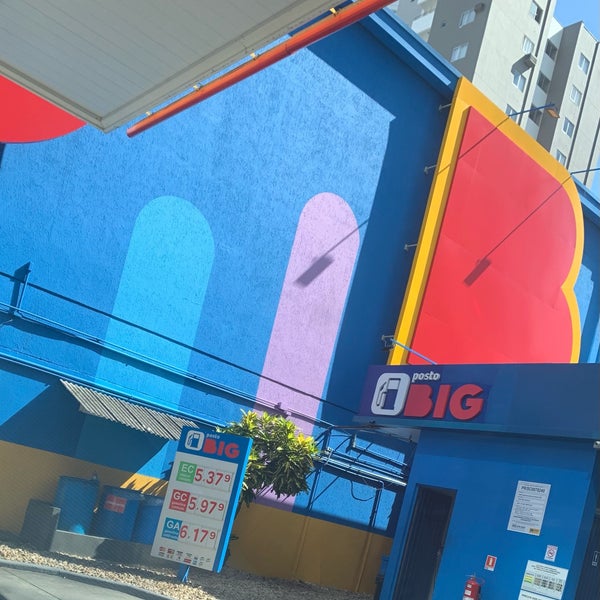 Big shell. Big shell