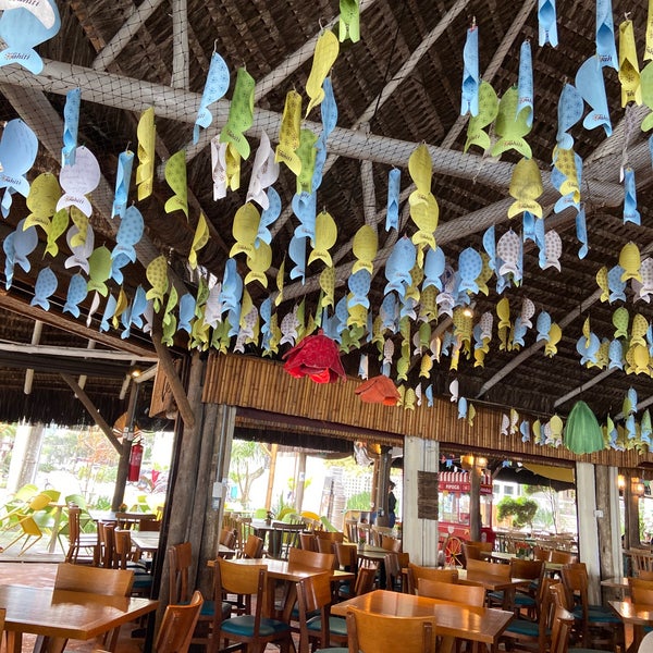 Foto scattata a Tahiti Restaurante Pizza Bar da Joelma B. il 7/17/2023