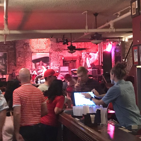 Photo taken at BB&#39;s Jazz, Blues &amp; Soups by Rod G. on 8/19/2018