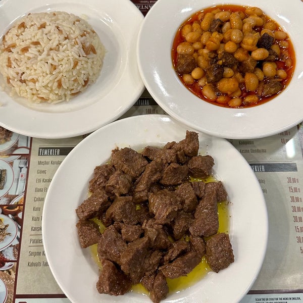 Foto tomada en Lale Restaurant  por AnadoluGuru el 9/14/2023