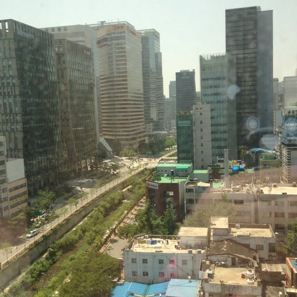Seven street. Seven street