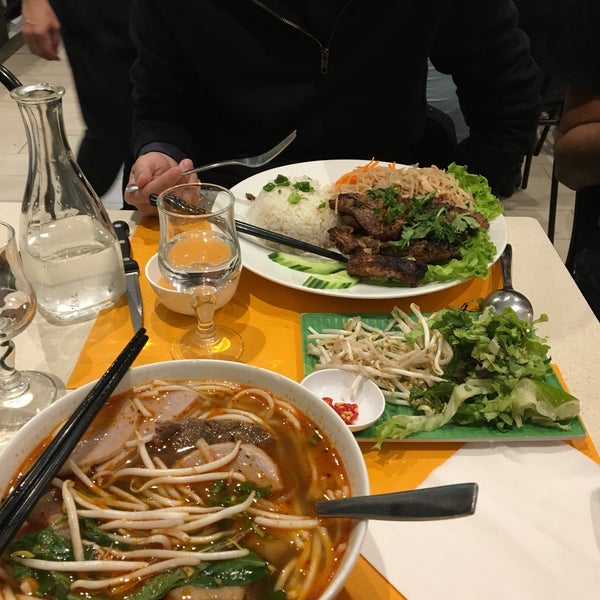 Good vietnamese food. Pho is probably best choice in the menu.