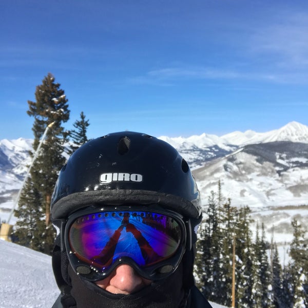 Photo taken at Crested Butte Mountain Resort by peter l. on 1/29/2017