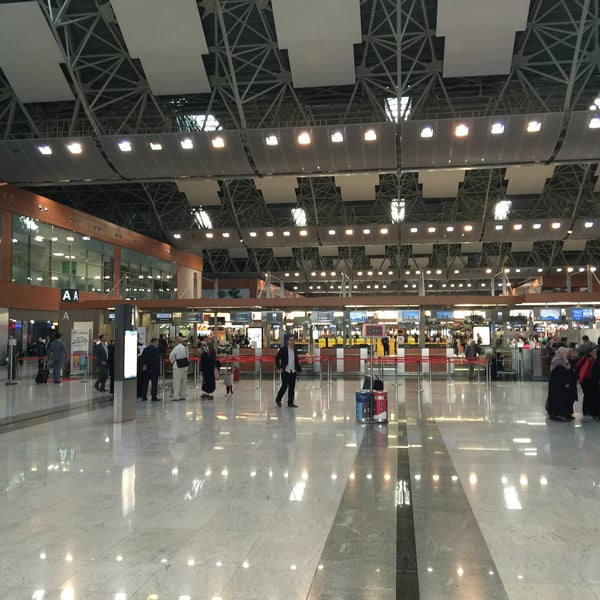 Photo taken at Istanbul Sabiha Gökçen International Airport (SAW) by CanSAKA on 4/6/2016