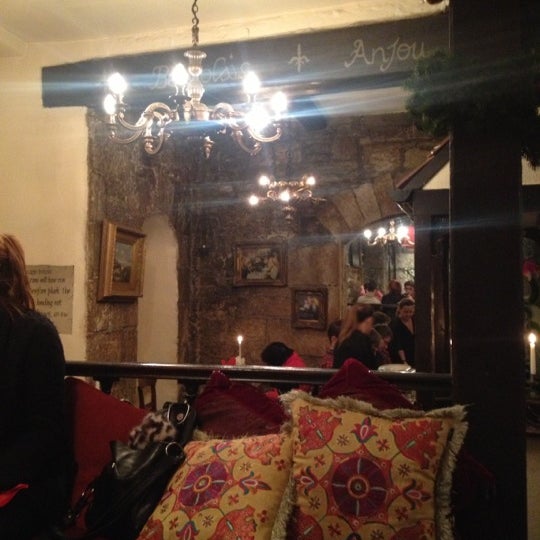 Maxies Bistro & Wine Bar Grassmarket Edinburgh, Edinburgh