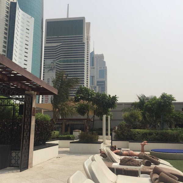 8/3/2016 tarihinde Diego S.ziyaretçi tarafından Purobeach Urban Oasis Dubai'de çekilen fotoğraf