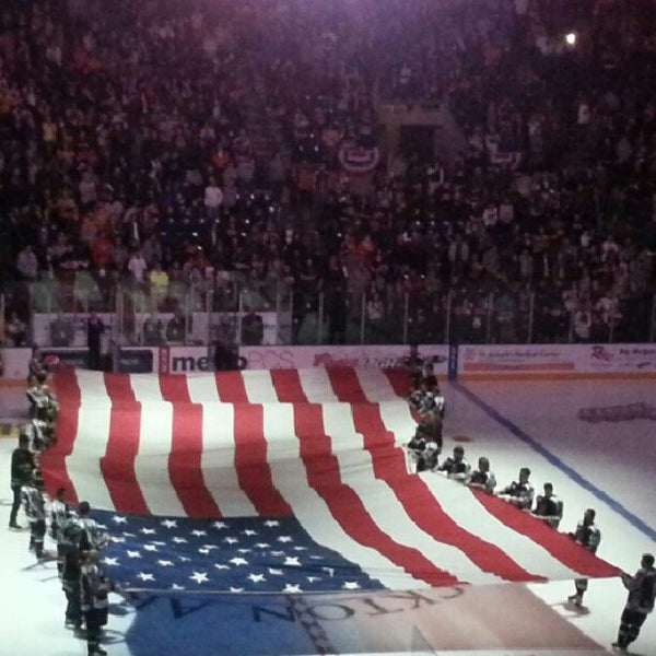 Foto diambil di Stockton Arena oleh Craig C. pada 2/17/2013