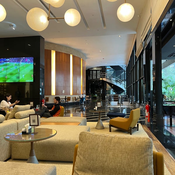 Living lounge. 3 (2018). Eclipse classic ресторан спб. диван marengo wool. диван lounge прямой.